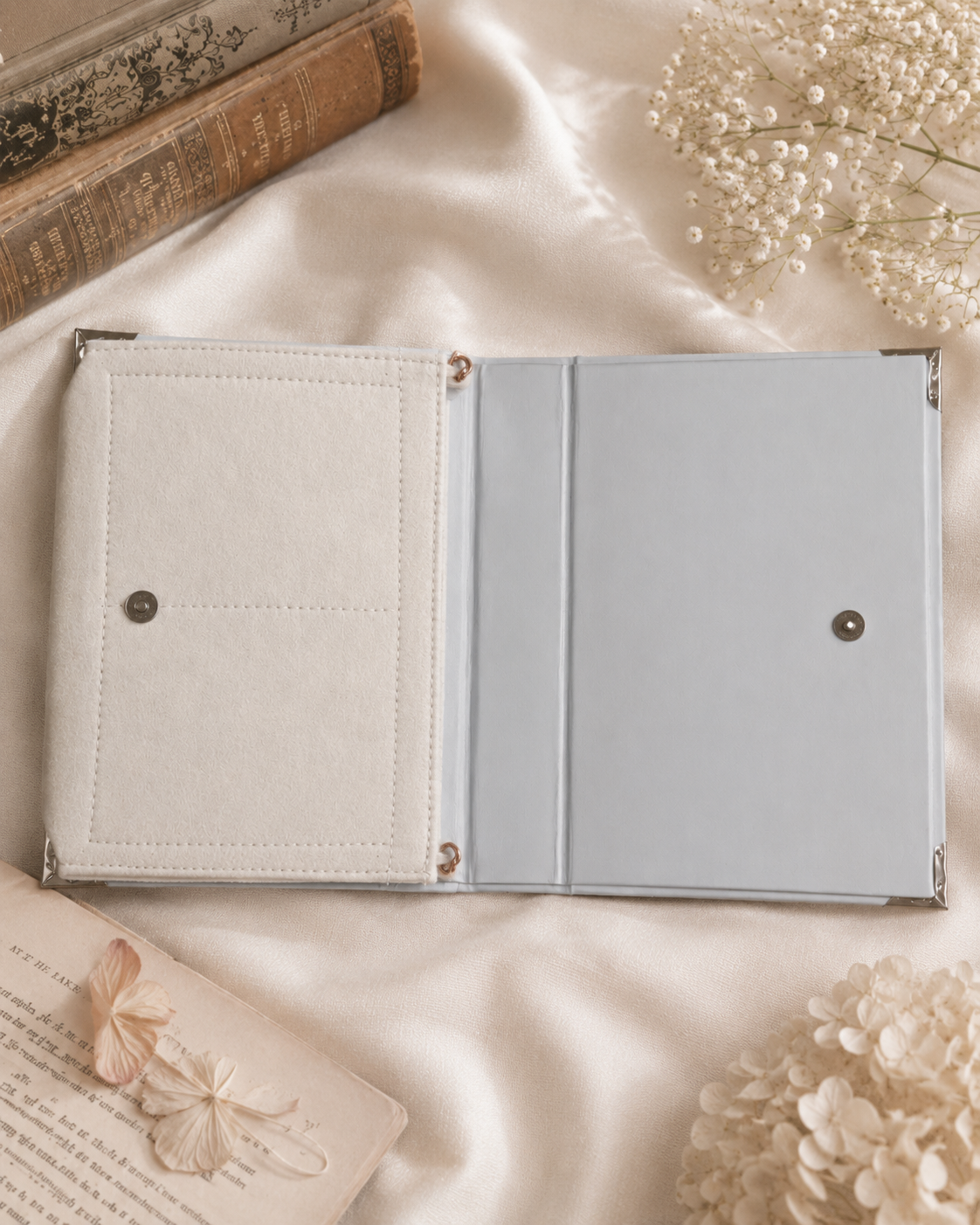 Narnia Book-Shaped Handbag