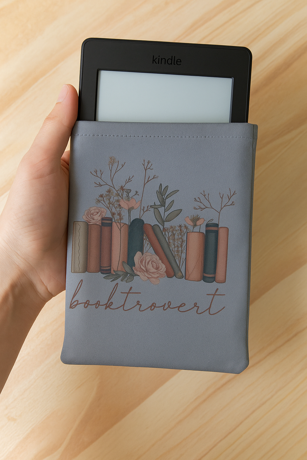 Booktrovert - Kindle Sleeve