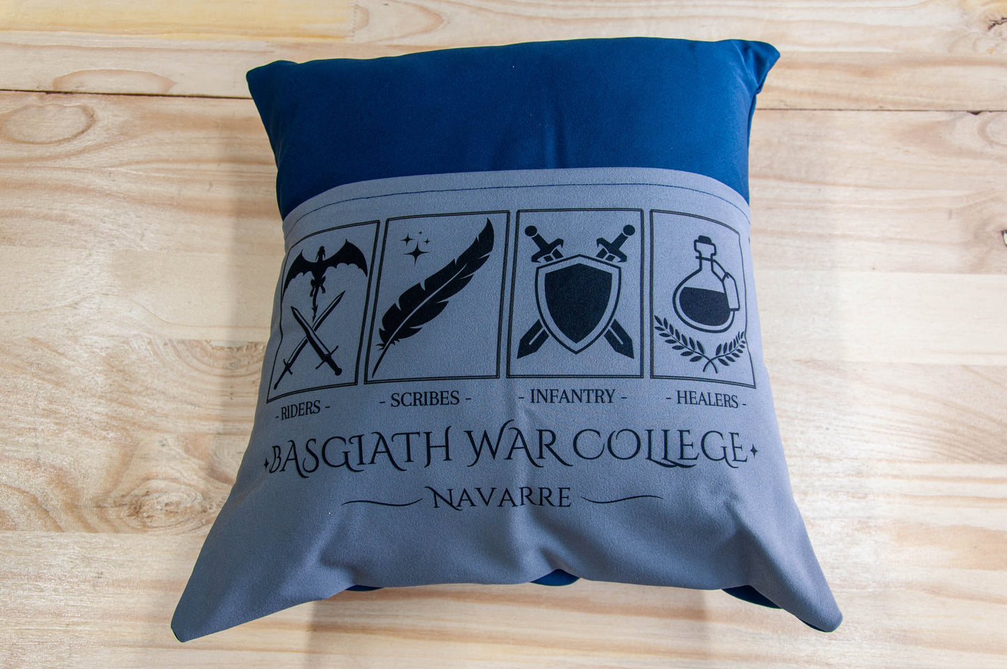 Basgiath War College - Book Pillow