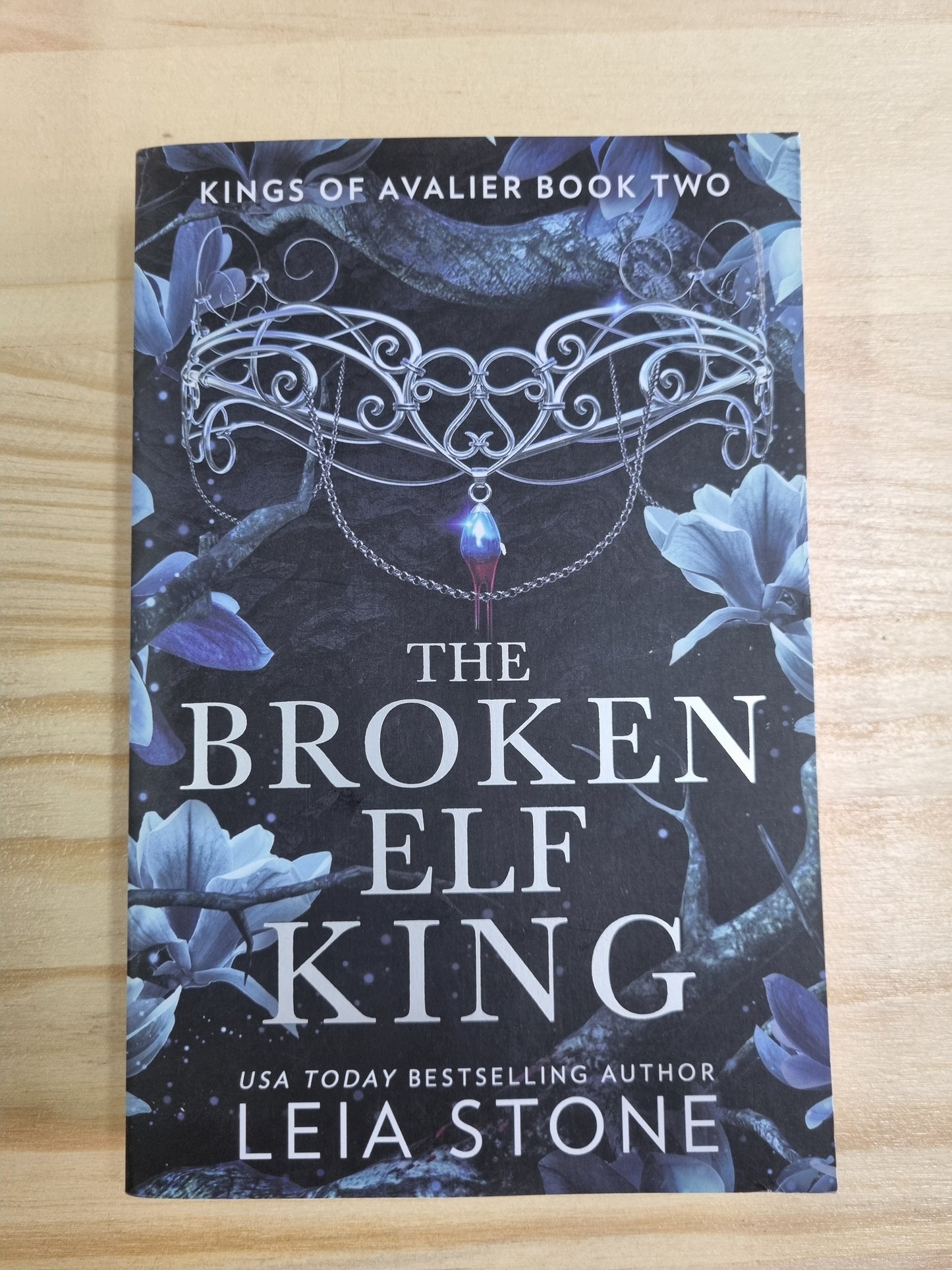 Leia Stone - The Broken Elf King