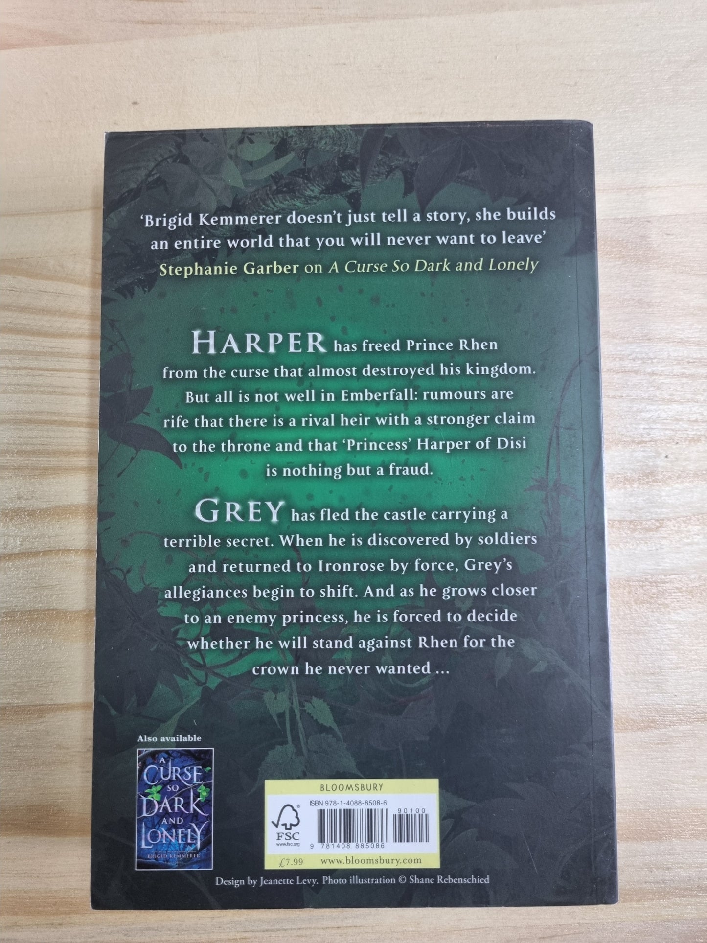 Brigid Kemmerer - A Heart So Fierce And Broken