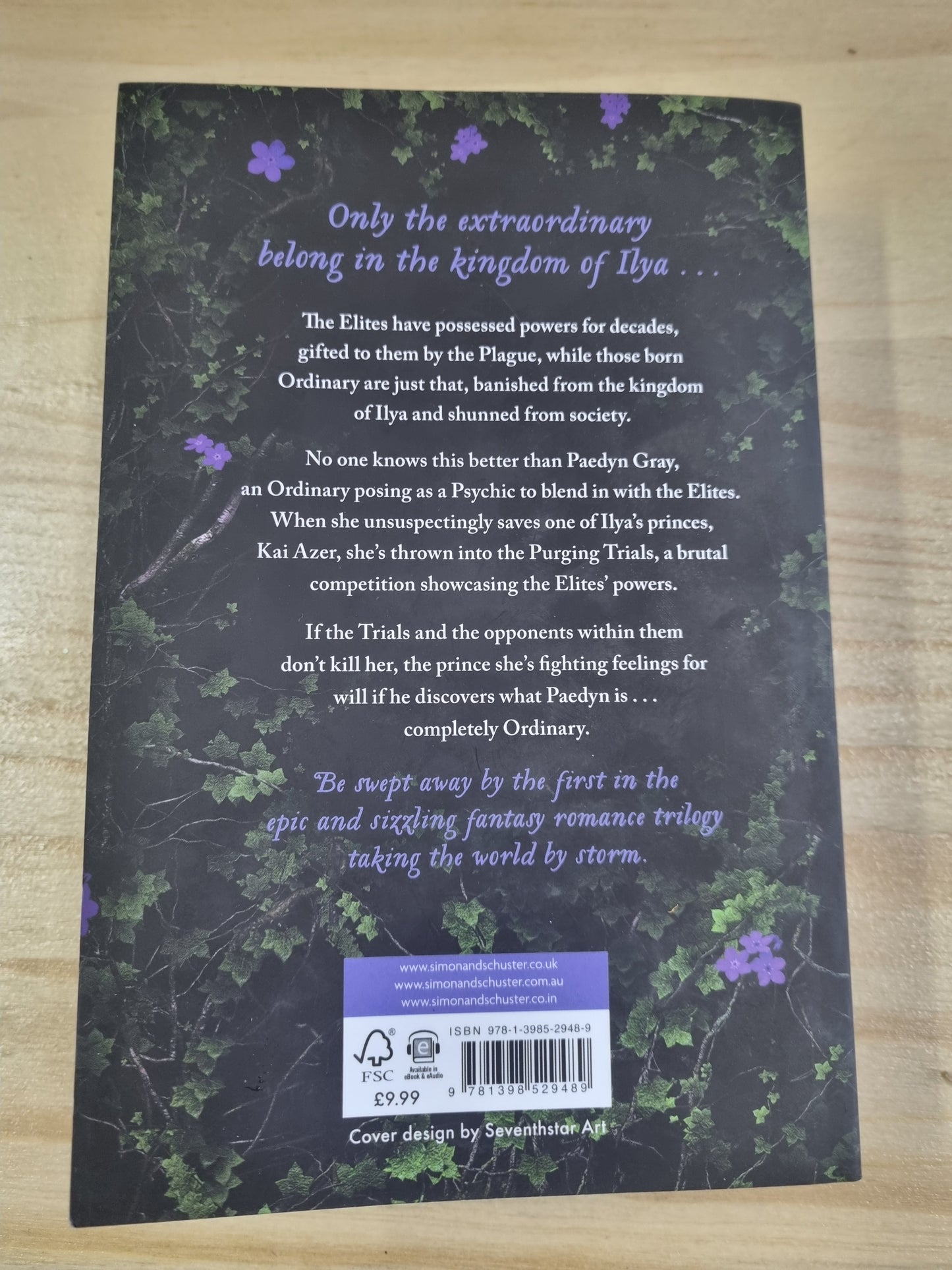Lauren Roberts - Powerless