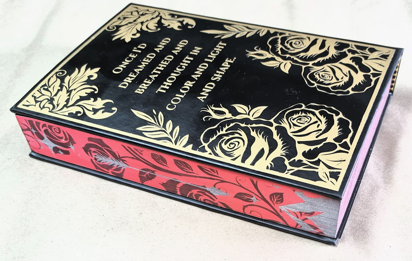 A Court Of Thorns And Roses Series