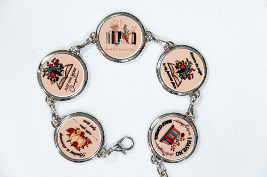 Booktrovert - Charm Bracelet