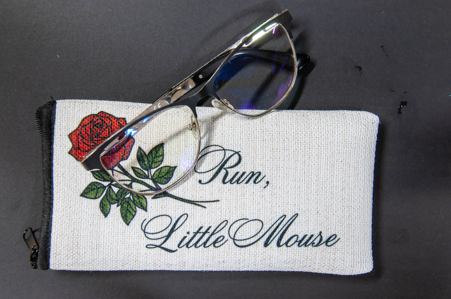 Run Little Mouse - Glasses Pouch