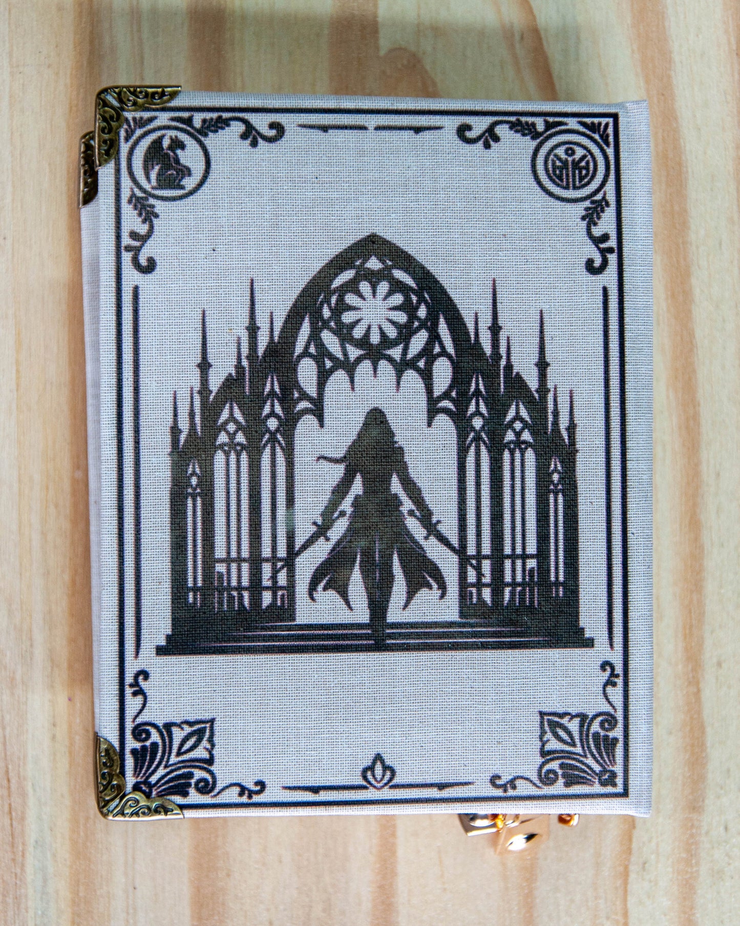 Throne Of Glass Mini Book Wallet