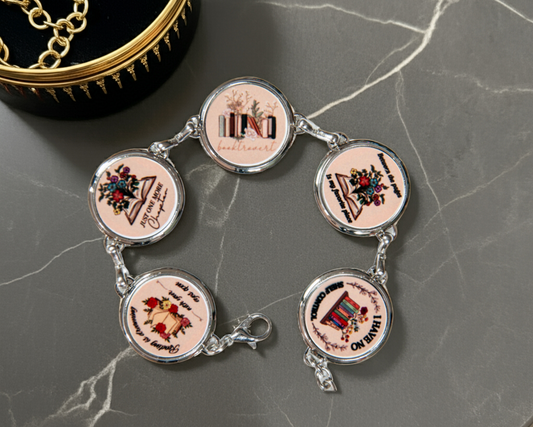 Booktrovert - Charm Bracelet